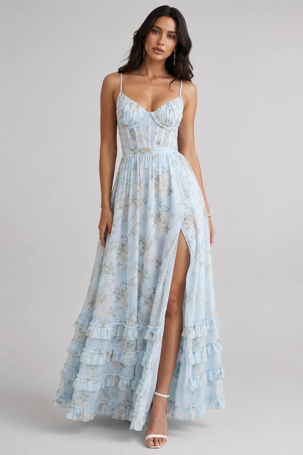 Violetta™ | Vestido Fluido con Abertura y Volantes Románticos
