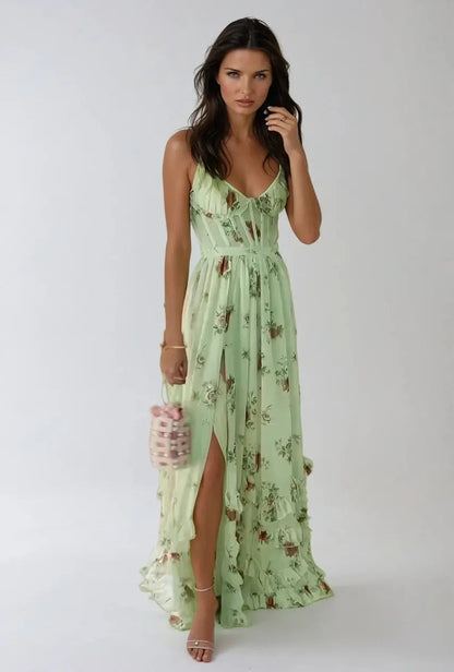 Violetta™ | Vestido Fluido con Abertura y Volantes Románticos