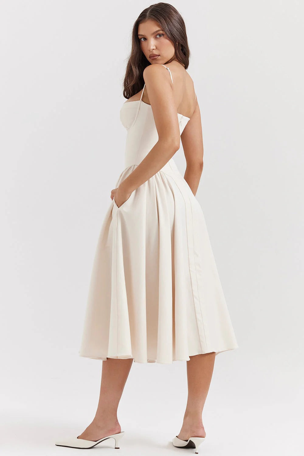 Nova Corset™ | Vestido con Corsé y Silueta Vaporosa