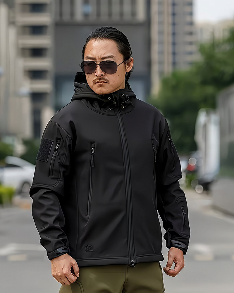 CHAQUETA TÁCTICA IMPERMEABLE